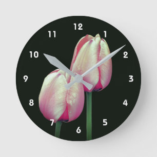 Reloj Redondo Mediano Flores de Tulipán Rosa Gotita de Lluvia 