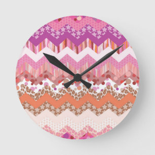 Reloj Redondo Mediano Fondo rosado del zigzag