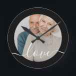 Reloj Redondo Mediano Foto personalizada y foto de texto<br><div class="desc">Haz un reloj de pared de fotos personalizado de Ricaso - agrega tu propia foto y texto - regalos para mantener fotos</div>