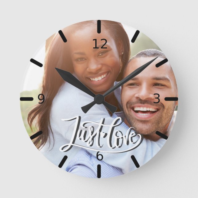 Reloj Redondo Mediano Foto Personalizado sólo amor (Anverso)