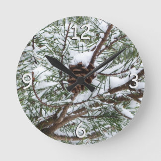Reloj Redondo Mediano Fotografía de la naturaleza del invierno de Snowy