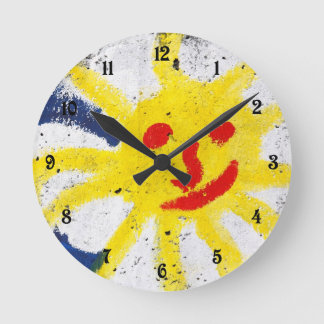 Reloj Redondo Mediano Frase feliz de Sun sonriendo