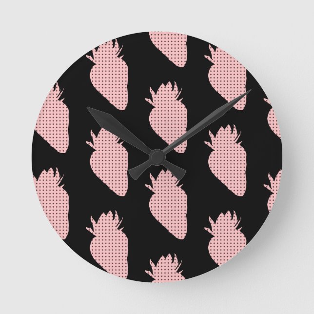 Reloj Redondo Mediano Fresas rosadas punteadas de polka (Anverso)