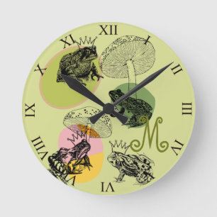 Reloj Redondo Mediano Frogcore y hongos adoran monograma estético