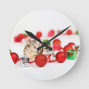 Reloj Redondo Mediano Gato con adorno de Navidad sombrero rojo de Santa