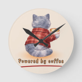 Reloj Redondo Mediano Gato "Impulsado por Café" sosteniendo una taza de 