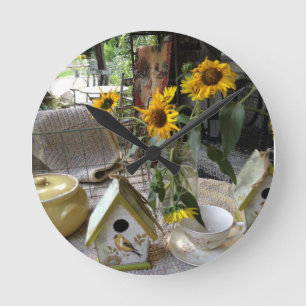 Reloj Redondo Mediano Girasoles y Casa de Pájaros Exposición Completa de