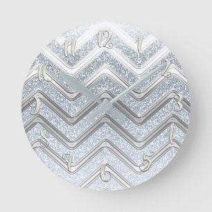 Reloj Redondo Mediano Glamour Glam Brillante Plata Blanca Chevron Femeni