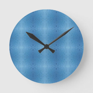 Reloj Redondo Mediano Gotitas de agua contra el cielo azul