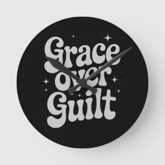 Reloj Redondo Mediano Grace Over Guilt Wall Clock