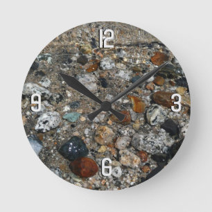 Reloj Redondo Mediano Granito de guijarros en el lago Tenaya en Yosemite