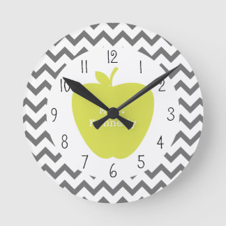 Reloj Redondo Mediano Gray Chevron Neon Apple Teacher