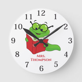 Reloj Redondo Mediano Gusano de libros de profesores personalizado