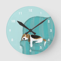 Happy Couch Beagle - Diseño de perros con pipa