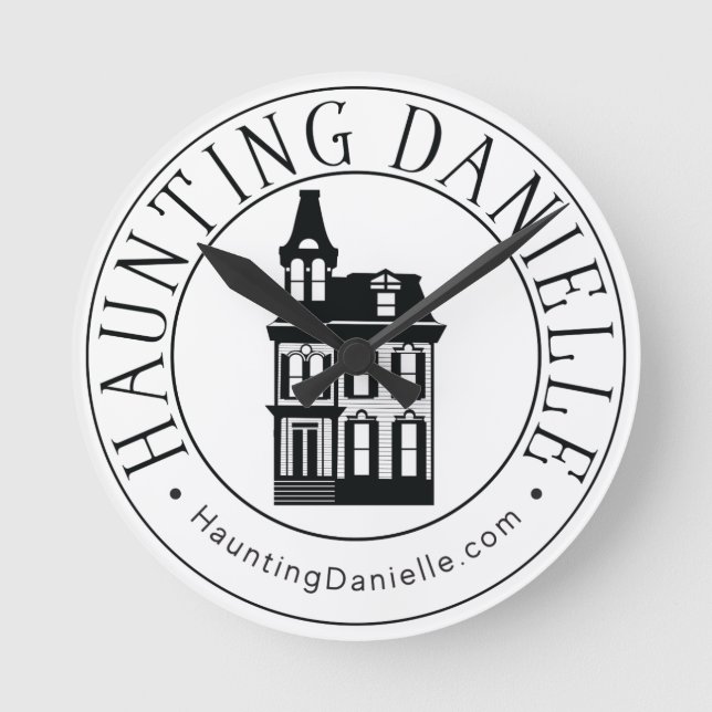 Reloj Redondo Mediano Haunting Danielle Wall Clock (Anverso)
