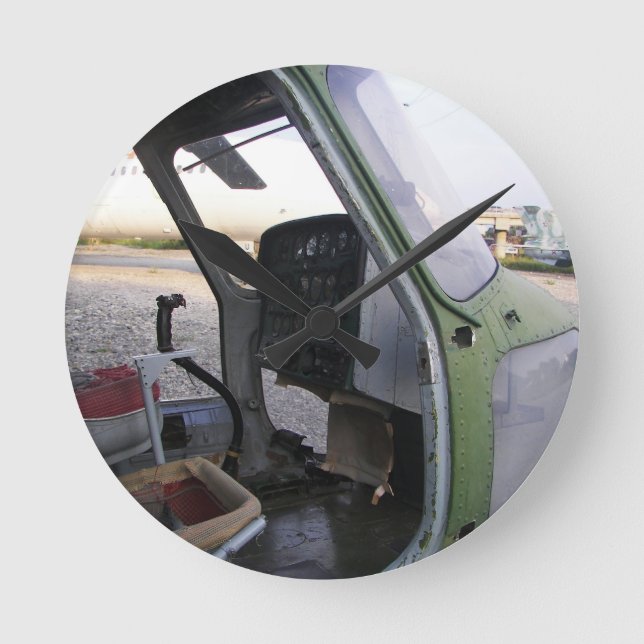 Reloj Redondo Mediano Helicóptero de guerra fría. (Anverso)