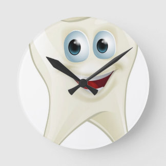 Reloj Redondo Mediano Hombre del diente