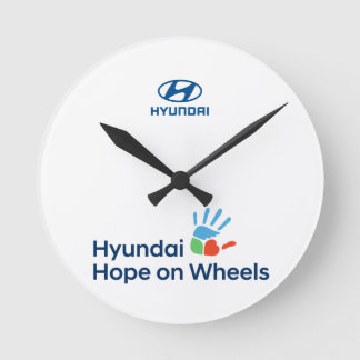 Reloj Redondo Mediano Hope On Wheels Logo T-Shirt