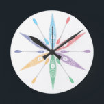 Reloj Redondo Mediano Hora de Kayak<br><div class="desc">Reloj colorido de Kayak Time. Siempre es el momento kayak con estos kayaks alegres formando el fondo de esta colorida cara de reloj.</div>