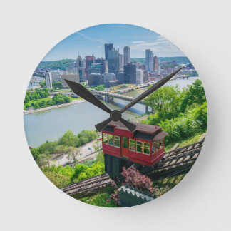 Reloj Redondo Mediano Incline de la línea aérea Steel City de Pittsburgh
