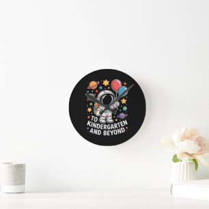 Reloj Redondo Mediano Jardín de Infancia Y Más Allá Astronauta Espacio