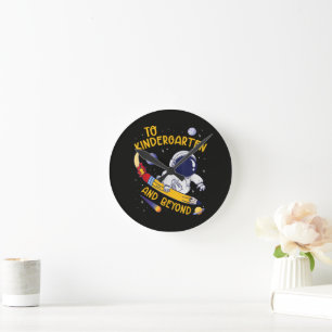 Reloj Redondo Mediano Jardín de Infancia Y Más Allá Astronauta Regreso a