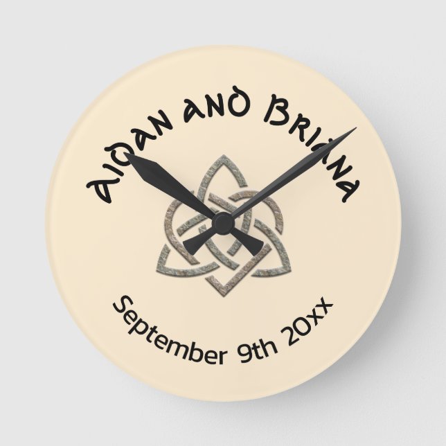 Reloj Redondo Mediano Knot de corazón celta (Anverso)