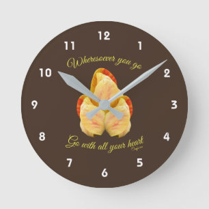 Reloj Redondo Mediano La Flor De Tulipán Va Con El Corazón Inspirador