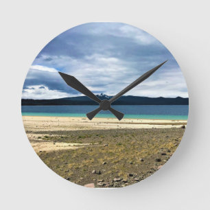 Reloj Redondo Mediano Lago Crescent en la Bahía Simax, Oregón