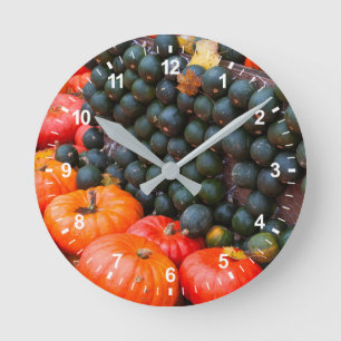 Reloj Redondo Mediano Las calabazas del otoño se cierran