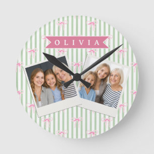Reloj Redondo Mediano Lazo Rosa Personalizado Coquette Preppy con Raya V
