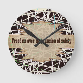 Reloj Redondo Mediano Libertad sobre esa ilusión de seguridad marrón osc