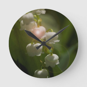 Reloj Redondo Mediano Lirio de los valles floral