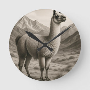 Reloj Redondo Mediano Llama Majestuosa en Montañas Andinas