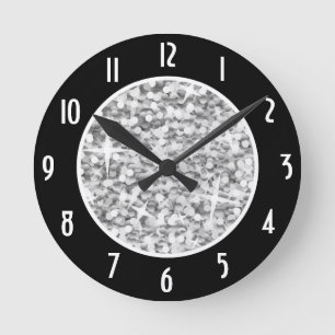 Reloj Redondo Mediano "Los números negros "de plata"" del Glitz