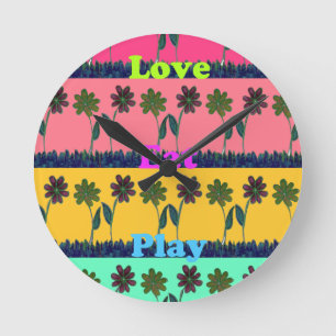 Reloj Redondo Mediano Love Eat Play Art Print