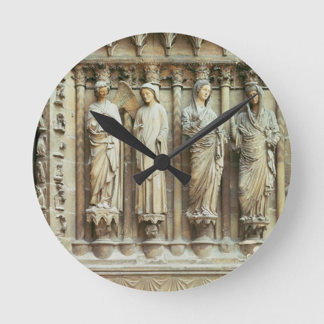 Reloj Redondo Mediano (LtoR) La Anunciación y la Visita, a la derecha: (Anverso)