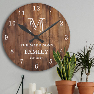 Reloj Redondo Mediano Madera Marrón Rústica Monograma y Nombre de Famili