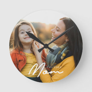 Reloj Redondo Mediano Mamá Estableció Foto Moderna de Letra Blanca