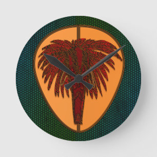 Reloj Redondo Mediano Máscara de Voodoo Médica de Brujas en Escudo
