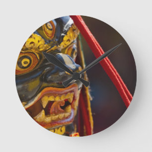 Reloj Redondo Mediano Mask dance performance at Tshechu Festival