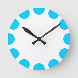 Reloj Redondo Mediano Media luna de color - Azul cielo con blanco