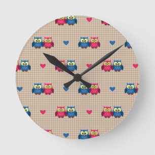 Reloj Redondo Mediano Modelo comprobado con los búhos del amor