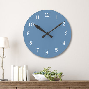 Reloj Redondo Mediano Moderno y contemporáneo azul polvoriento y blanco