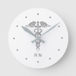 Reloj Redondo Mediano Monograma de enfermera gris plateado Caduceo sobre