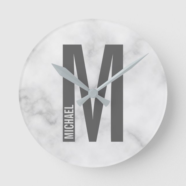 Reloj Redondo Mediano Monograma y nombre negrita personalizado moderno (Anverso)