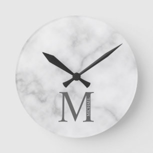 Reloj Redondo Mediano Monograma y nombre personalizados de mármol blanco