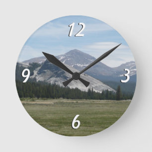 Reloj Redondo Mediano Montañas Sierra Nevada III Parque Nacional de Yose