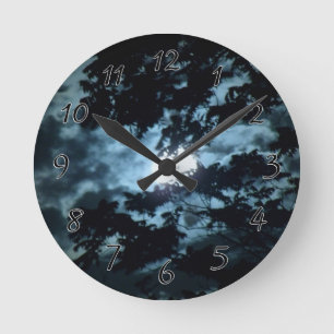 Reloj Redondo Mediano Moon Illuminates the Night behind Tree Branches