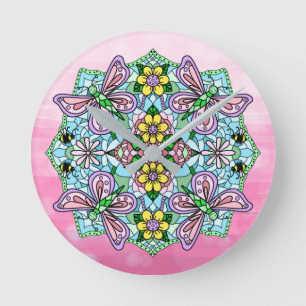 Reloj Redondo Mediano Morado, mariposas y flores rosadas Mandala